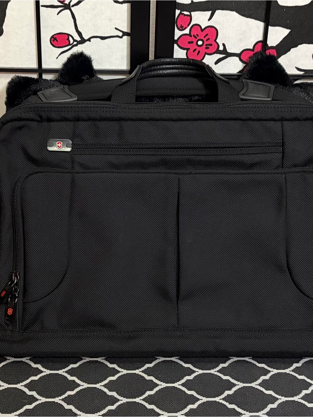 SwissGear Black Laptop Briefcase with Front Organizer Pockets